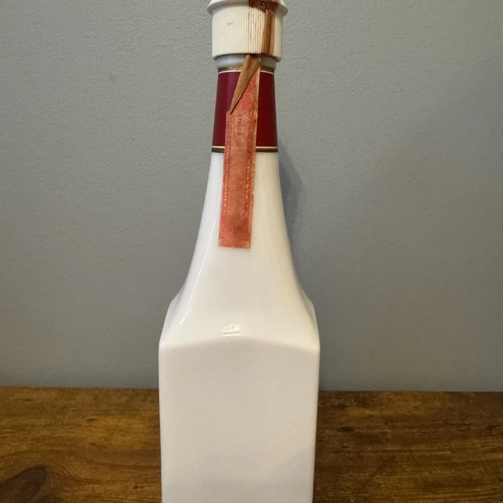 Cheri Suisse Swiss Chocolate Cherry Liqueur Bottle‎ Milk Glass 12” Decanter